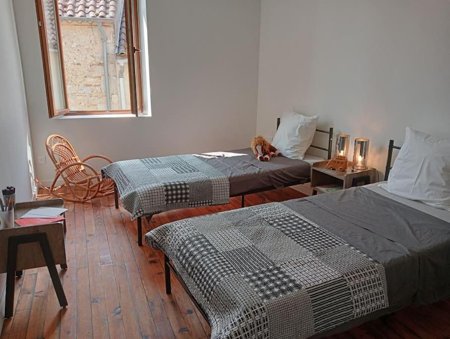 Maison De Village Avec Superbe Vue Cuq  ภายนอก รูปภาพ