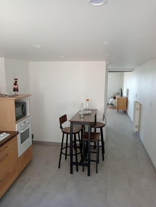 Maison De Village Avec Superbe Vue Cuq  ภายนอก รูปภาพ